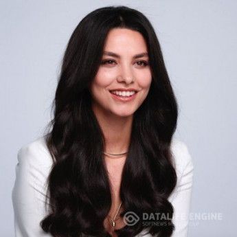 Хазал Филиз Кючюккёсе блистает в «Мехмеде» Хазал Филиз Кючюккёсе блистает в «Мехмеде»